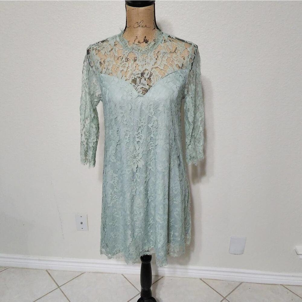 UMGEE green floral lace overlay sweetheart neckline mine dress size medium‎ new